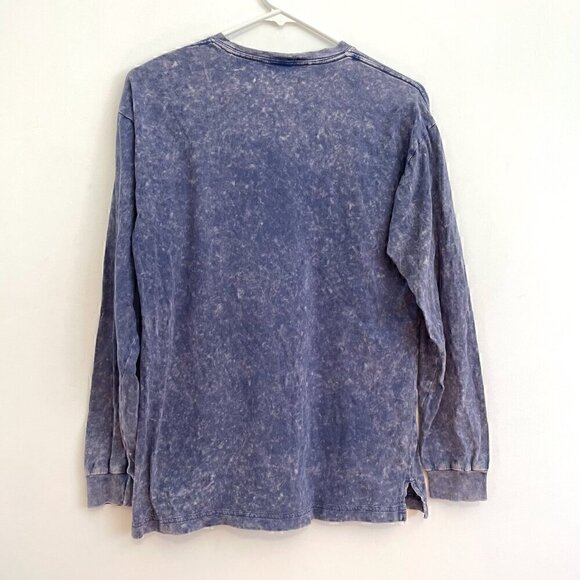 VS PINK VICTORIA'S SECRET Blue Acid Wash Spellout PINK Long Sleeve Graphic Tee - Picture 11 of 14